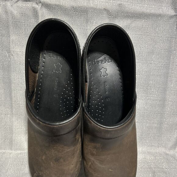 Dansko Wide Pro Antique Brown Oiled Clogs 299780202 Women's US 9.5-10 EU 40 - Picture 6 of 9